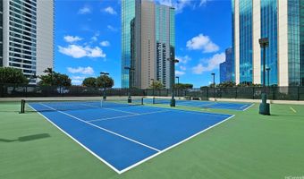 1177 Queen St 1805, Honolulu, HI 96814