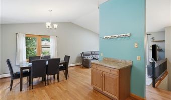 3870 Diamond Hill Rd, Cumberland, RI 02864