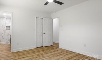 1620 Vogel Ct, Charlotte, NC 28206