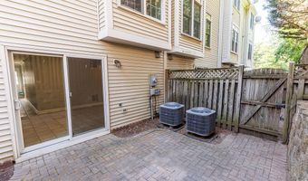 504- J N THOMAS St J, Arlington, VA 22203