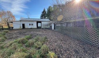 1320 Lake Dr, Ashland, OH 44805