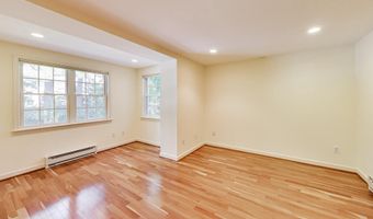 4238 50TH St NW, Washington, DC 20016