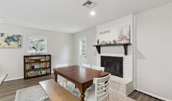 8209 NW 28th St, Bethany, OK 73008