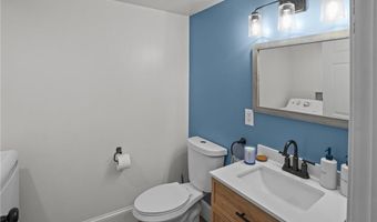 1345 Tarkiln Rd, Burrillville, RI 02830