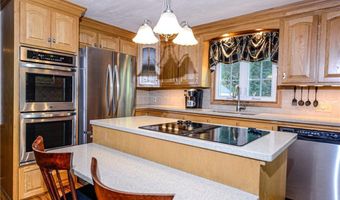 132 Sheffield Hill Rd, Exeter, RI 02882