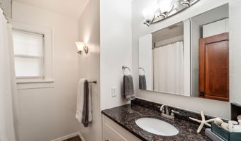 1107 Harding Ave, Ames, IA 50010