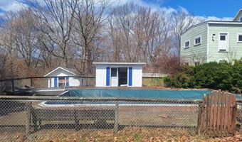 25 Eighth St, Auburn, ME 04210