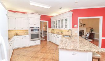 106 Glenside Dr, Brandon, MS 39042