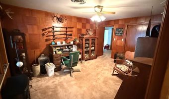 605 N Phillips St, Algona, IA 50511