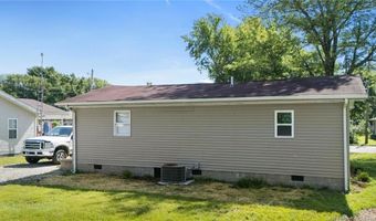 1248 Clay St, Austin, IN 47102