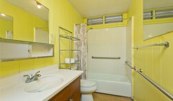 949 Lehua Ave A, Pearl City, HI 96782