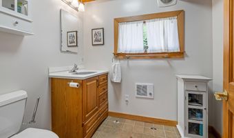 1006 Goose Pond Rd, Canaan, NH 03741