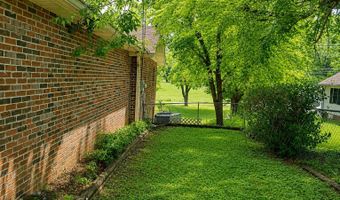 814 Cedar Springs Rd, Athens, TN 37303