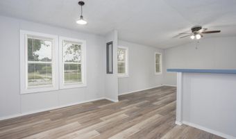 17077 Lawrence 1224, Aurora, MO 65605