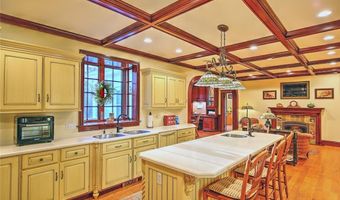 45 Burns Way, East Greenwich, RI 02818