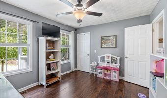 372 Jordan Rd, Ball Ground, GA 30107