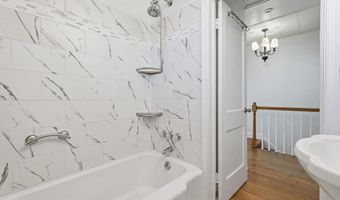 559 WELBROOK Rd, Baltimore, MD 21221