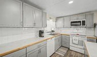 10712 E Apache Trl A15, Apache Junction, AZ 85120