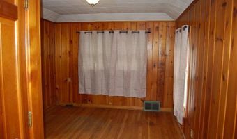 825 Sylvan Ave, Ann Arbor, MI 48104
