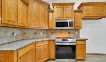3405 Wendy Ln, Altus, OK 73521