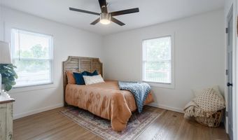 9537 Lydell Dr, Affton, MO 63123