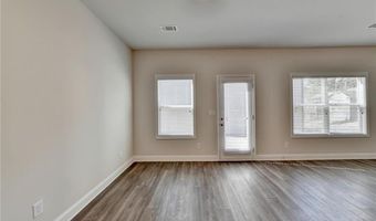 212 Station Overlook Dr, Auburn, GA 30011