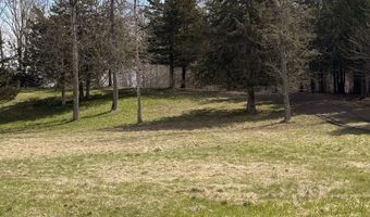 53 Hidden Dr, Alburgh, VT 05440