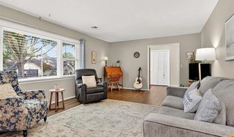 1031 SE Greystone Ave, Bartlesville, OK 74006
