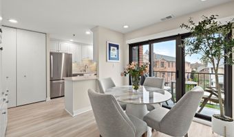 110 S Evergreen Ave 3BS, Arlington Heights, IL 60005