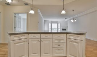 65 Hawthorne Dr 115, Bedford, NH 03110