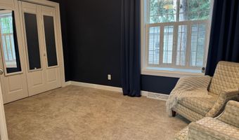 1407 S 2nd St, Aberdeen, SD 57401