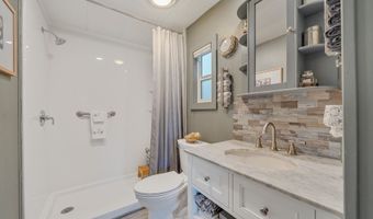 5915 SEATTLE Ave, Bay City, OR 97107