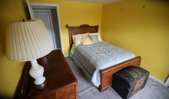 178 Youngs Corners Rd, Amsterdam, NY 12010