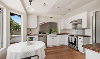 2663 Sutter St, Carlsbad, CA 92010