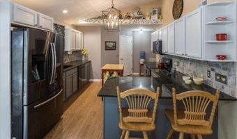130 Lake Iliff Rd, Andover, NJ 07860