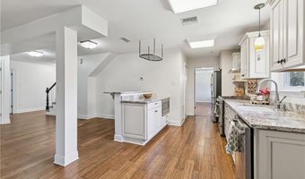 205 STONEHAVEN Dr, Belle Chasse, LA 70037