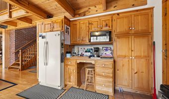 40 Indian Ladder Dr, Altamont, NY 12009