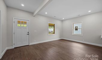 102 Clingman Ave, Asheville, NC 28801