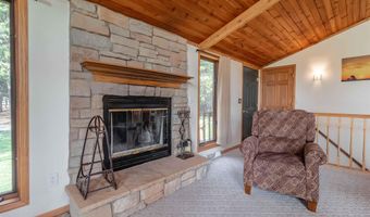 862 19th Dr, Arkdale, WI 54613