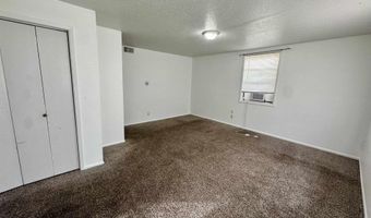 17 W 4th St, Atlantic, IA 50022