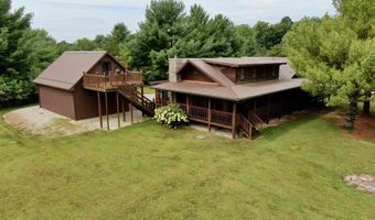 3090 Shamrock Ln, Birdseye, IN 47513