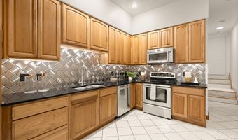 1121 S CLINTON St, Baltimore, MD 21224