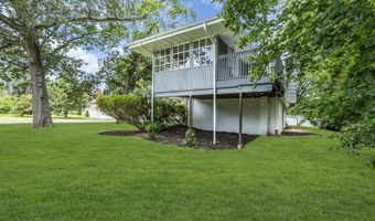 226 Mill Creek Dr, Bayville, NJ 08721