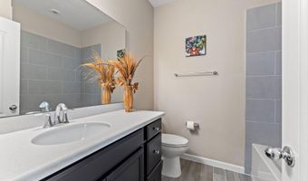 10166 RAMSEY FALLS Dr, Jacksonville, FL 32222