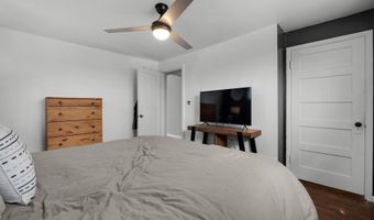 1858 5TH St, Astoria, OR 97103