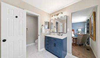 21031 CLARKSBURG Rd, Boyds, MD 20841