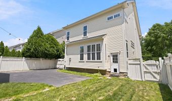 22839 VICKERY PARK Dr, Ashburn, VA 20148