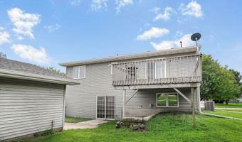 1801 W Cheyenne Ct, Polk City, IA 50226