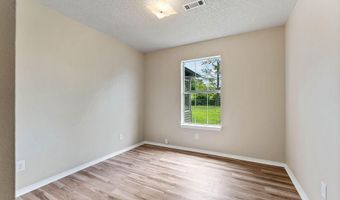 144 Riverview Dr, Anderson, MO 64831