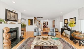 27 Eagle Dr, North Kingstown, RI 02852